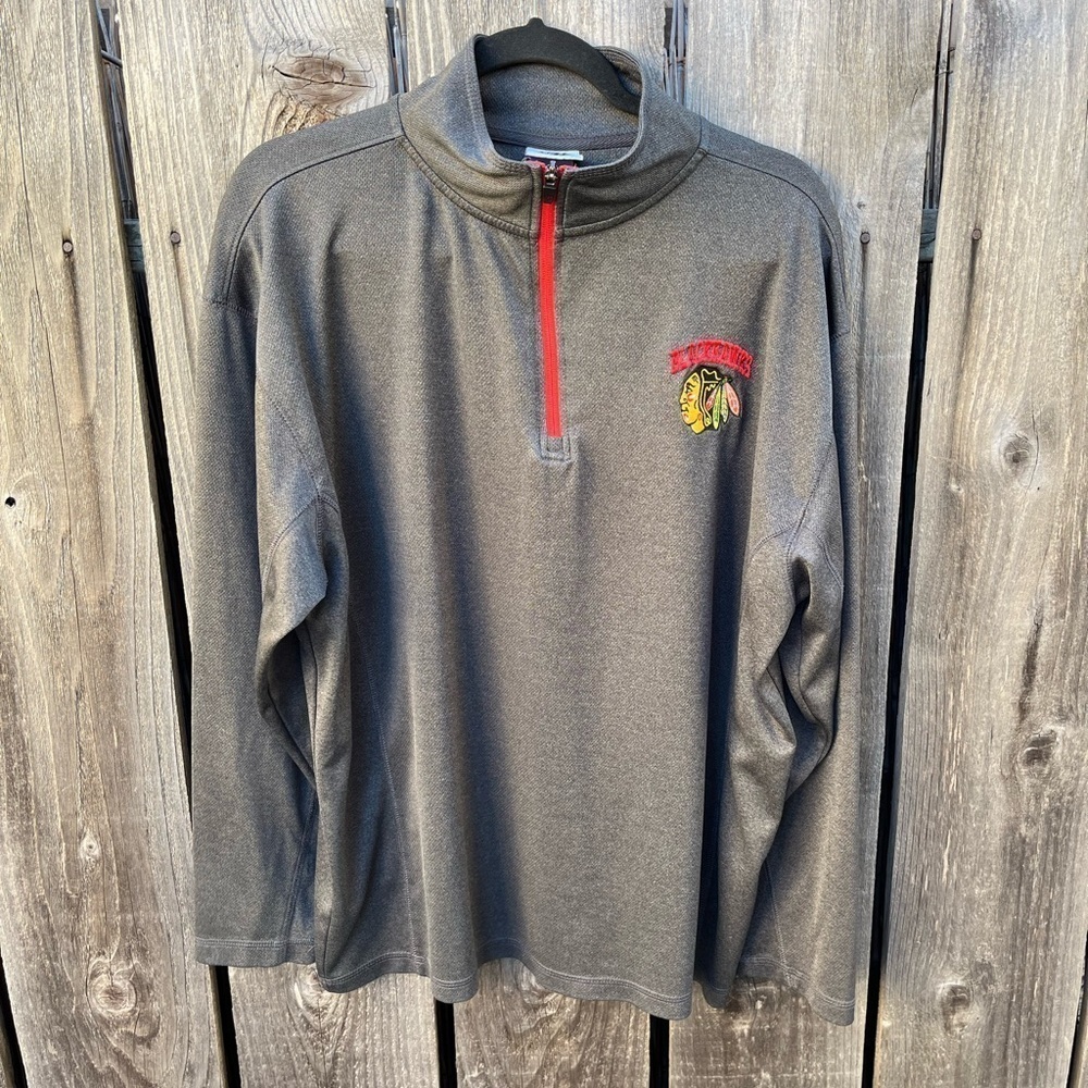 Men's NHL Chicago Blackhawks Sweater Gray Solid Pullover L 1/4 Zip Casual Sport